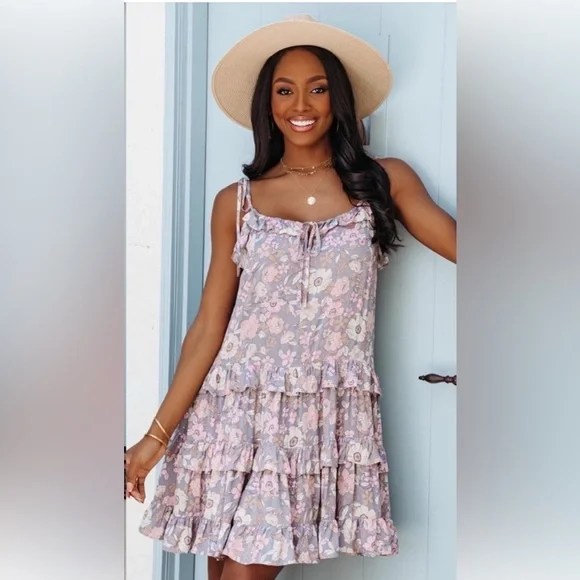 Vici Pastel Floral Dress - Picture 2 of 6